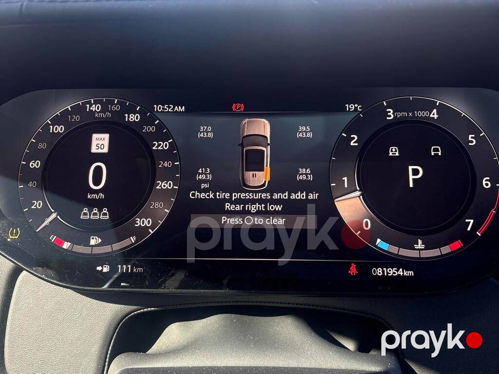 Land Rover Range Rover, 3.0 L, 2023 il, 81 954 km — Avtomobillər (8)