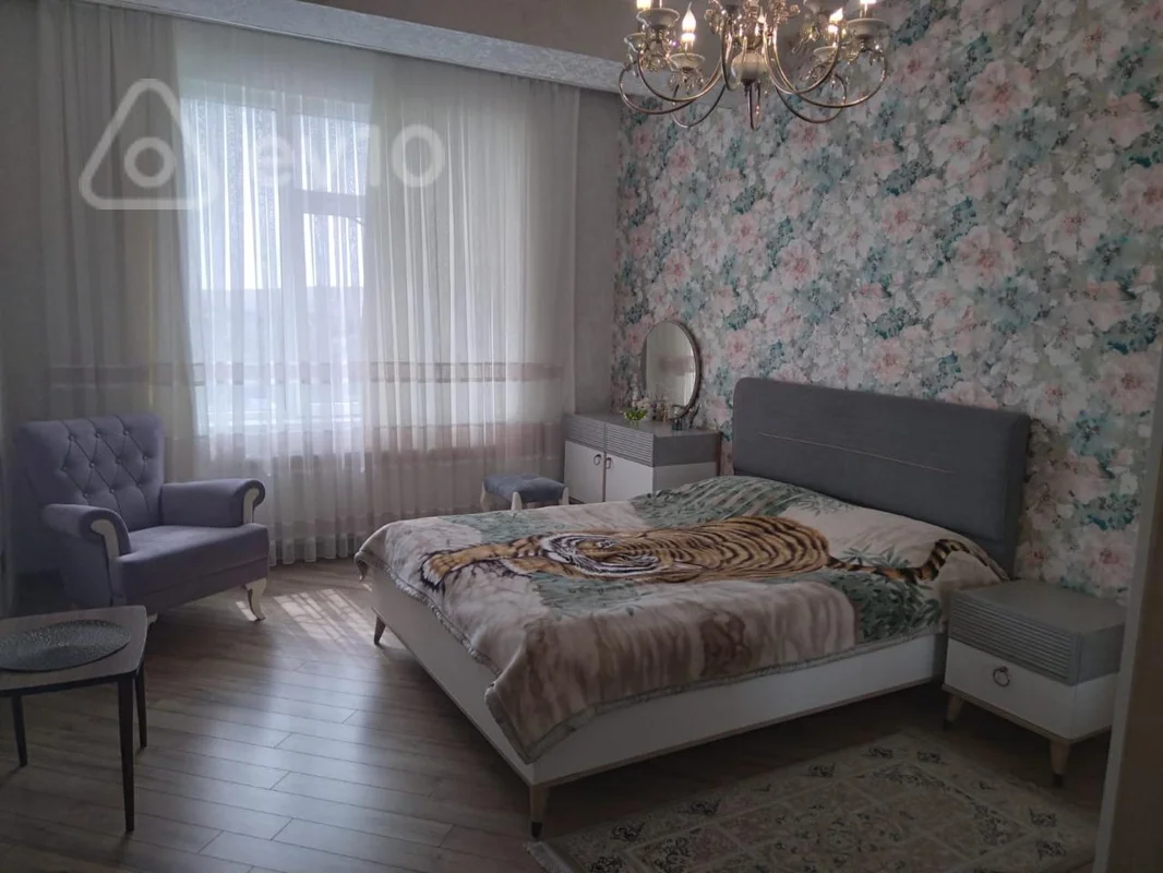 3 otaqlı mənzil, 95 m², Abbasqulu Abbaszadə küçəsi — kirayə — Mənzil, Bakı (5)