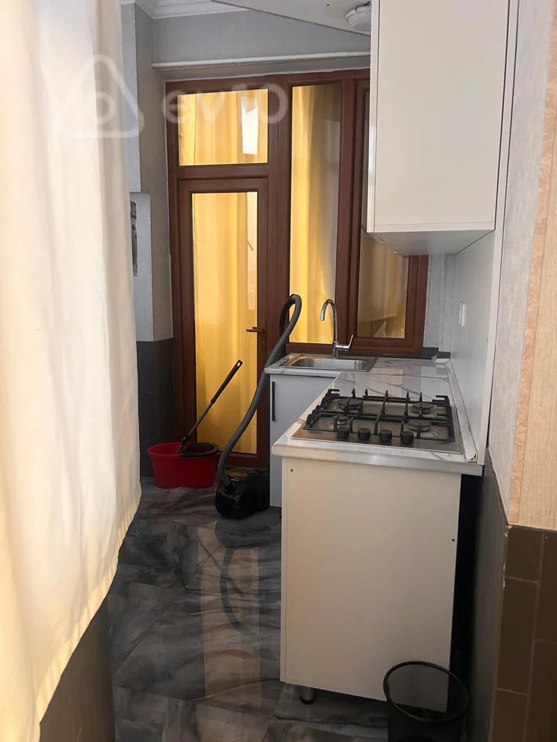 3 otaqlı mənzil, 90 m², Qara Qarayev — kirayə — Mənzil, Bakı (6)