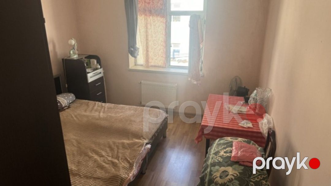 Satılır 2 otaqlı köhnə tikili 60 m² — Mənzil, Bakı (2)