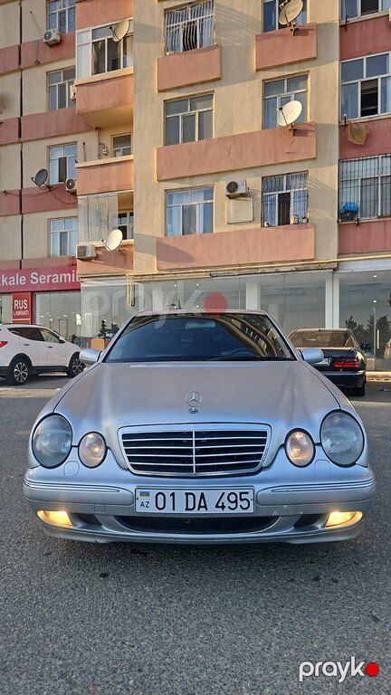 Mercedes E 220, 2.2 L, 2001 il, 471 741 km — Bakı