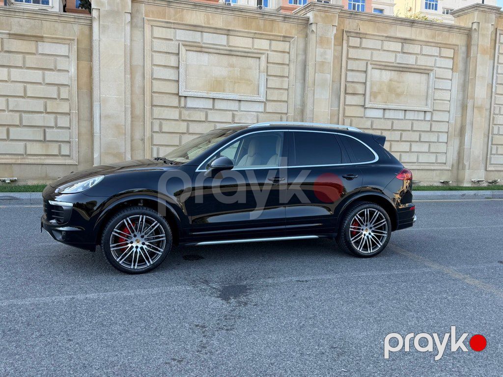 Porsche Cayenne, 3.6 L, 2016 il, 44 000 km — Avtomobillər, Bakı (12)
