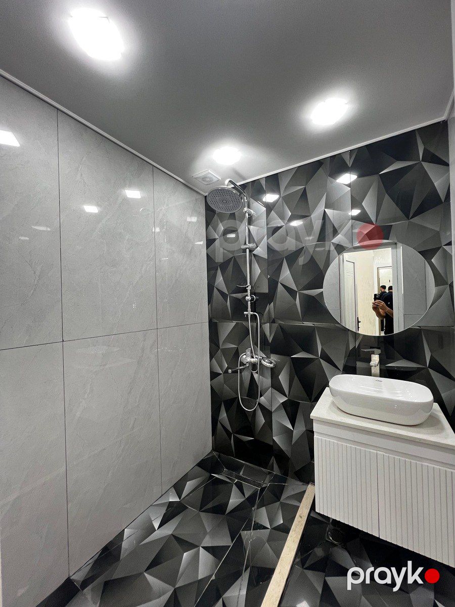 Satılır 2 otaqlı köhnə tikili 65 m² — Mənzil, Bakı (7)
