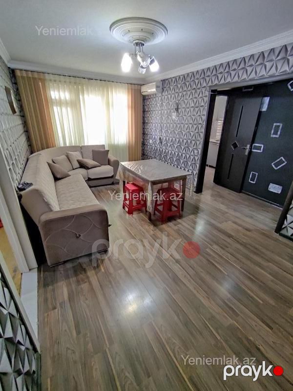 Satılır 2 otaqlı Bina evi menzil (Köhnə tikili), 45 m², 4-cü mikrorayon — Mənzil, Sumqayıt (2)