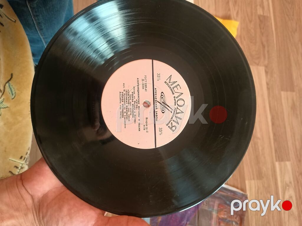 Vinil plastinka – “Azərbaycan rəqsləri və mahnıları” (Мелодия — Qramoplastinkalı, Bakı (2)