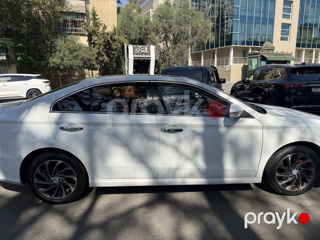 Lifan 820, 2.4 L, 2016 il, 236 000 km — Avtomobillər, Bakı (10)
