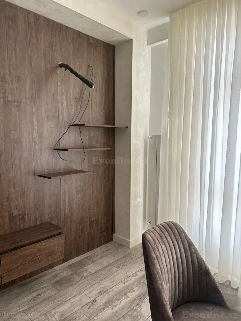 Kirayə verilir 2 otaqlı Mənzil Yeni tikili 110 m² Bakı, Binəqədi r., Azadlıq prospekti m., 7-ci mikrorayon — Mənzil, Bakı (6)