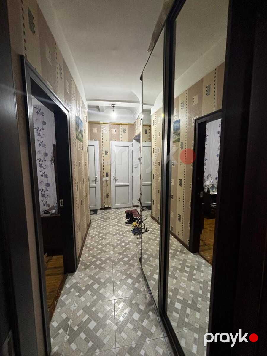 Satılır 2 otaqlı köhnə tikili 50 m² — Mənzil, Bakı (9)