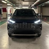 Toyota RAV4, 2.5 L, 1.6 kWh, 2024 il, 43 000 km — Автомобили