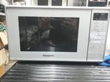 Panasonic mikrodalğalı soba - Rəng: gümüşü/ağ korpus, qara şüşə — Microwaves