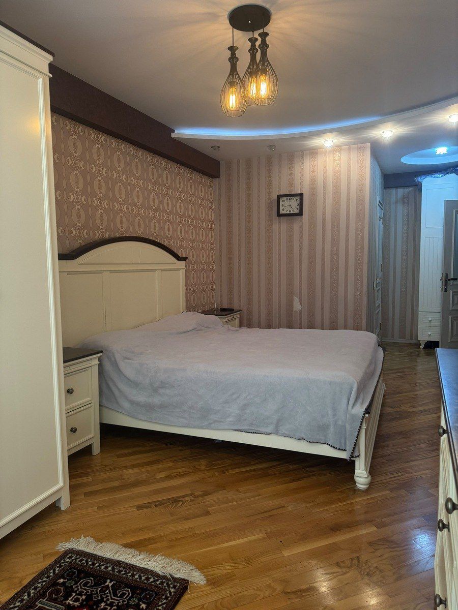 Satılır 3 otaqlı yeni tikili 130 m² — Mənzil, Bakı (11)