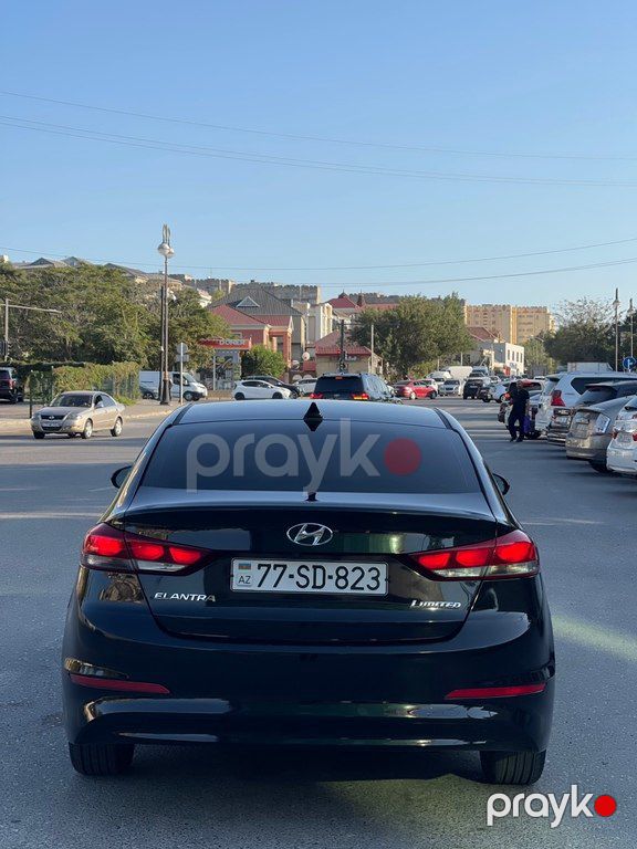 Hyundai Elantra, 2.0 L, 2018 il, 185 000 km — Avtomobillər, Bakı (2)
