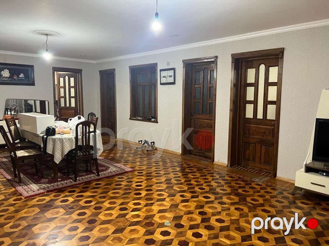 Satılır 8 otaqlı həyət evi/bağ evi 600 m² — Ev, villa, Bakı (7)