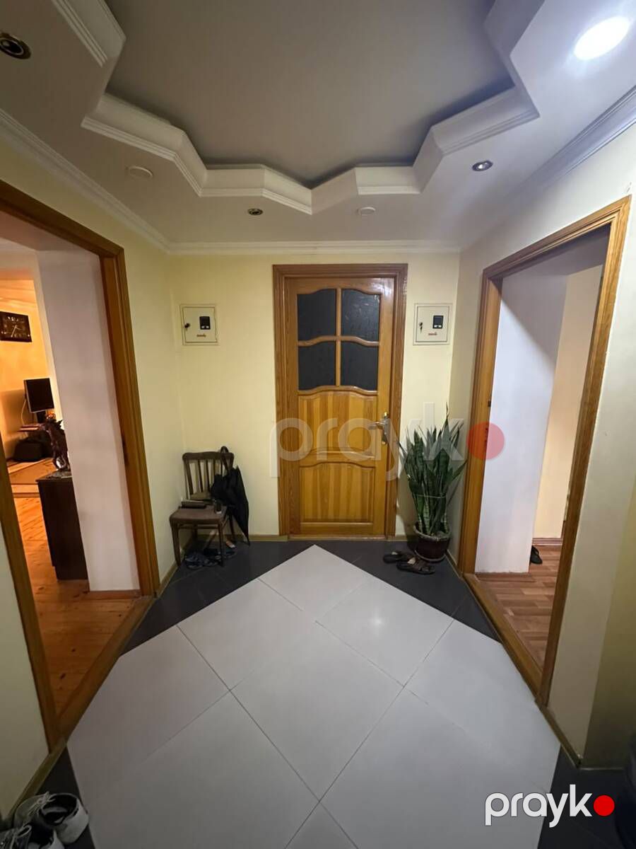 Satılır 6 otaqlı köhnə tikili 150 m² — Mənzil, Bakı (6)