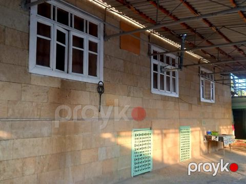 Həyət evi, Məhəmməd Əsədov küç. 69 — Şirvan