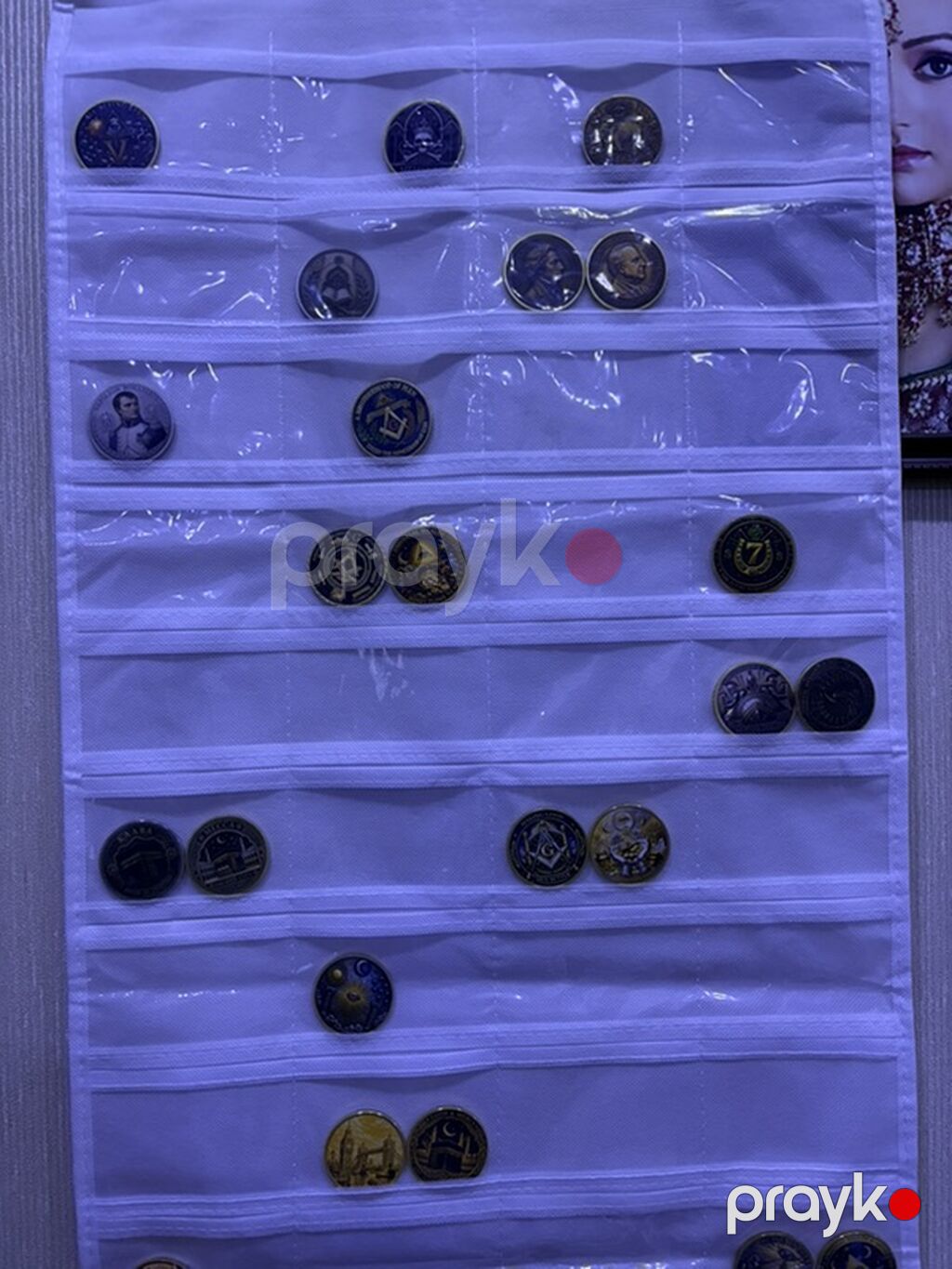 Asılma tipli kolleksiya üçün orqanayzer. Hər üzündə 40 cibi var — Makiyaj, Masazır (3)