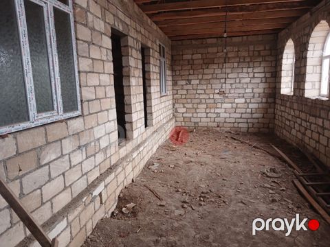 Satılır 4 otaqlı həyət evi/bağ evi 200 m² — Tovuz