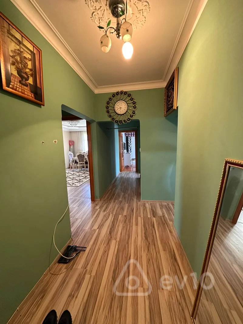 5 otaqlı mənzil, 120 m², B.Nuriyev — Bakı
