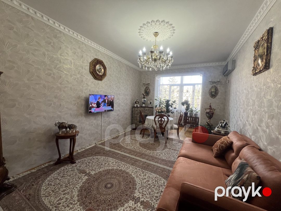 Satılır 2 otaqlı köhnə tikili 65 m² — Mənzil, Bakı (3)