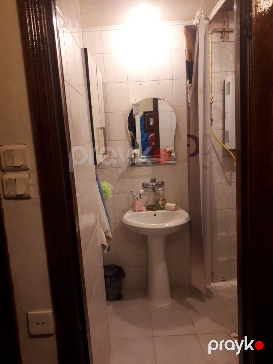 Satılır 2 otaqlı köhnə tikili 60 m² — Mənzil, Bakı (9)