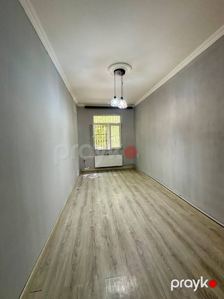 Satılır 2 otaqlı köhnə tikili 50 m² — Mənzil, Bakı (6)
