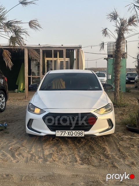 Hyundai Elantra, 2.0 L, 2017 il, 297 729 km — Bakı