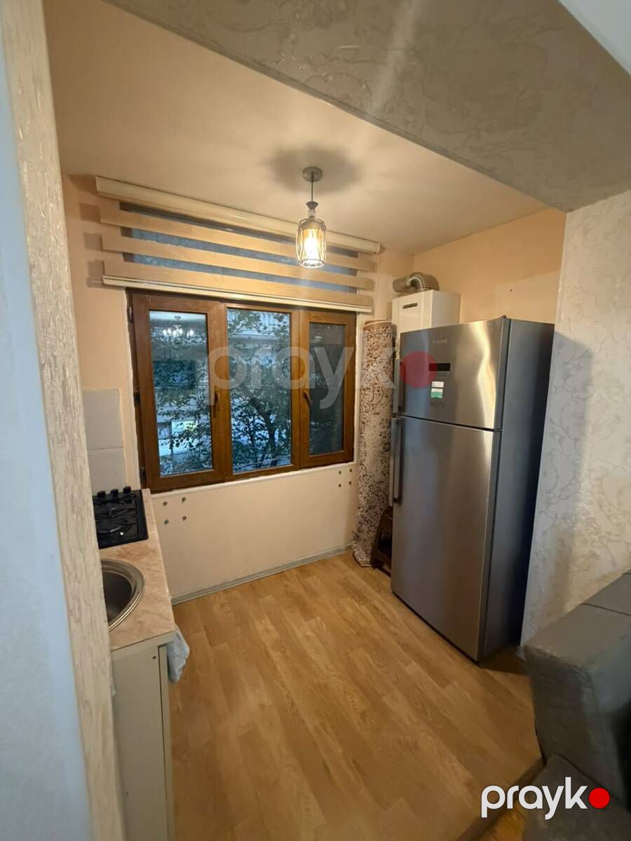 Satılır 2 otaqlı köhnə tikili 35 m² — Mənzil, Bakı (7)