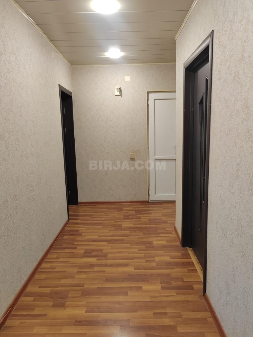 Satılır 4 otaqlı, Bakıxanov qəs — Ofis (2)