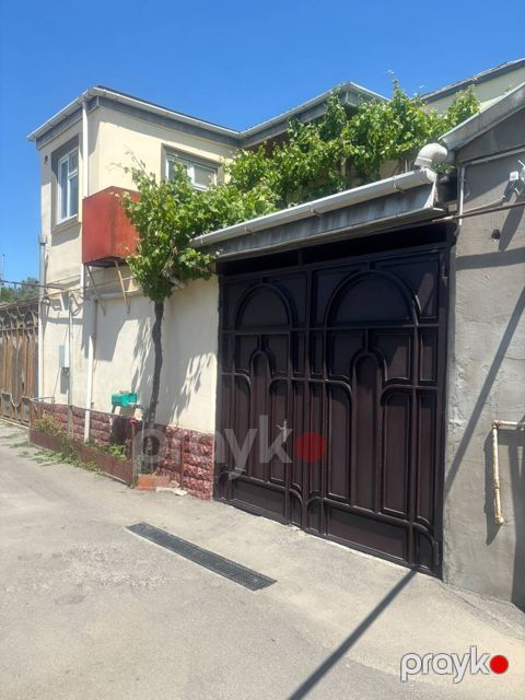 Satılır 5 otaqlı həyət evi/bağ evi 100 m² — Bakı