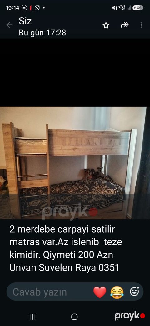 İki mərtəbəli çarpayı satılır. Taxta konstruksiya, üst mərtəbəyə — Sumqayıt