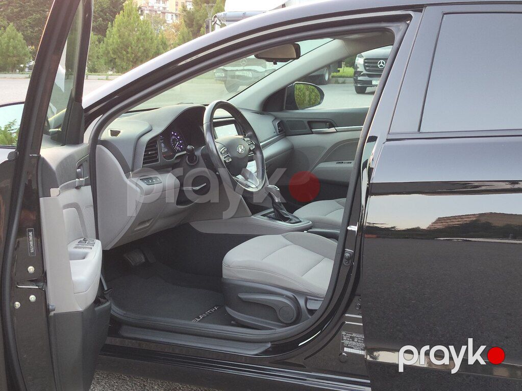 Hyundai Elantra, 2.0 L, 2019 il, 59 000 km — Avtomobillər, Bakı (9)