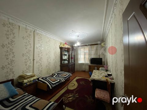 Satılır 2 otaqlı köhnə tikili 54 m² — Bakı