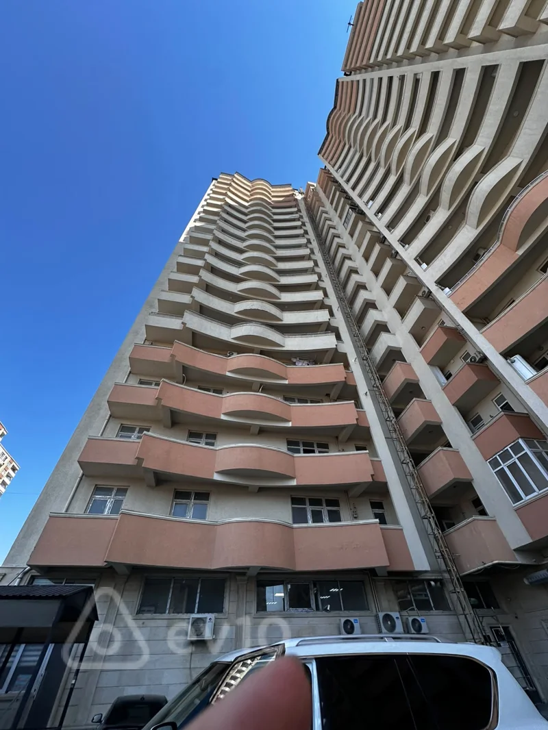 4 otaqlı mənzil, 210 m², Natiq Əliyev küçəsi — Bakı