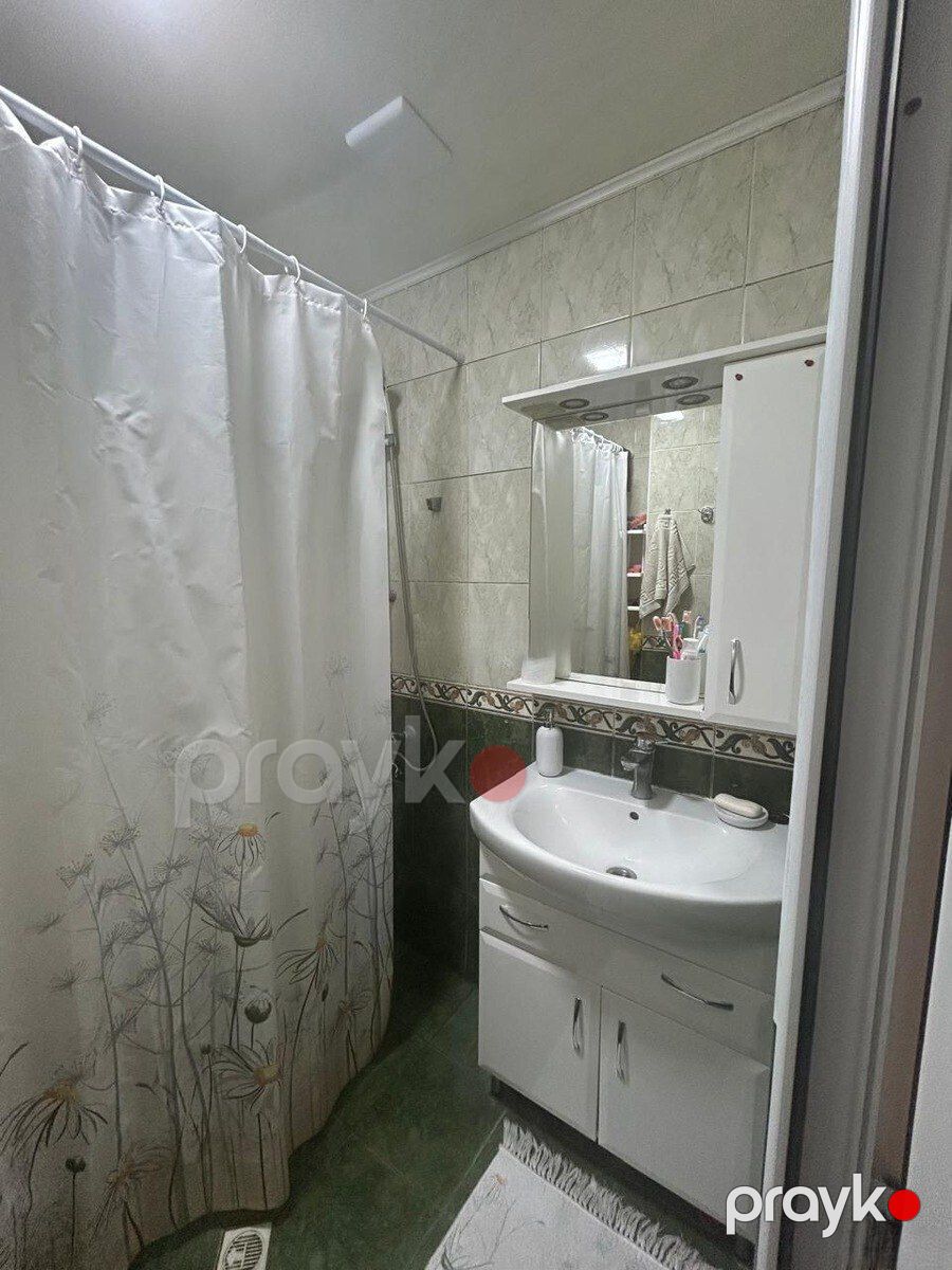 Satılır 3 otaqlı köhnə tikili 63 m² — Mənzil, Bakı (10)