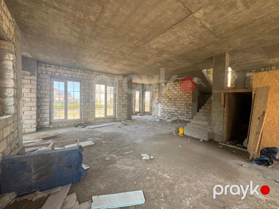 Satılır 5 otaqlı həyət evi/bağ evi 250 m² — Ev, villa, Bakı (10)