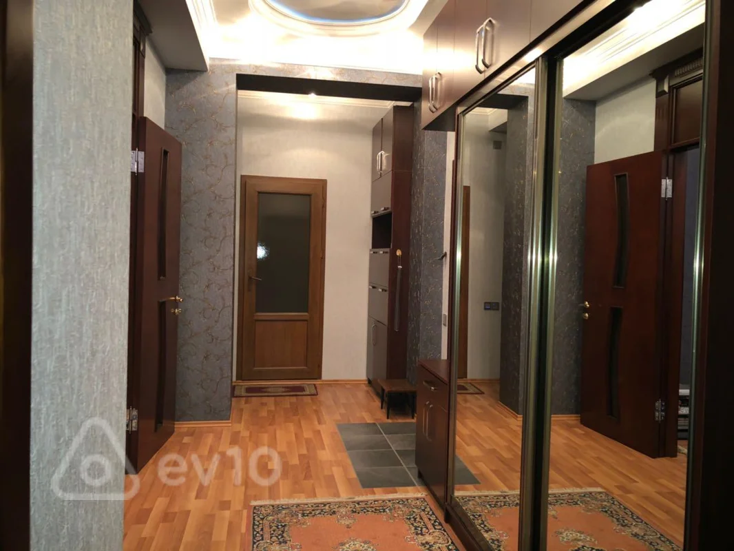 3 otaqlı mənzil, 100 m², Sabit Rəhman küç. 11 — kirayə — Mənzil, Bakı (12)