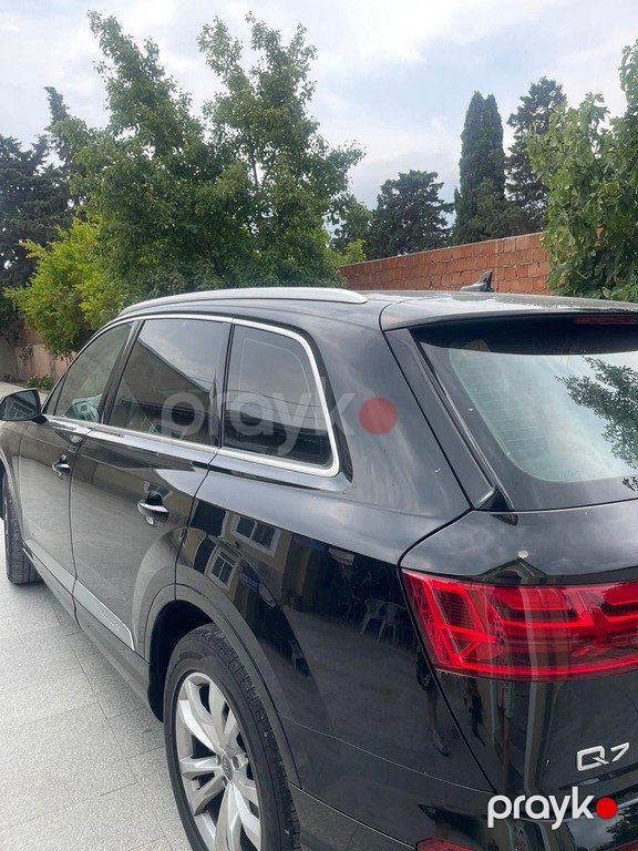 Audi Q7, 2.0 L, 2017 il, 150 000 km — Avtomobillər, Bakı (5)