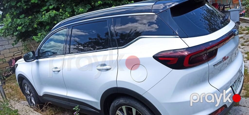 Chery Tiggo 7 Pro – ağ rəngli, qara panoramik damlı kompakt krossover — Avtomobillər, İsmayıllı (7)