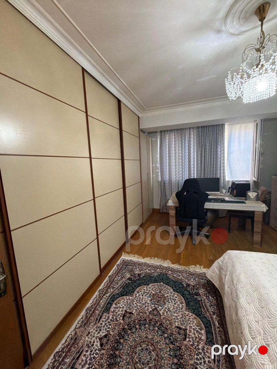 Satılır 4 otaqlı köhnə tikili 90 m² — Mənzil, Bakı (7)