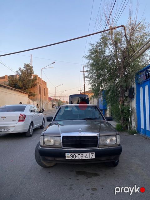 Mercedes 190, 2.0 L, 1993 il, 400 000 km — Bakı