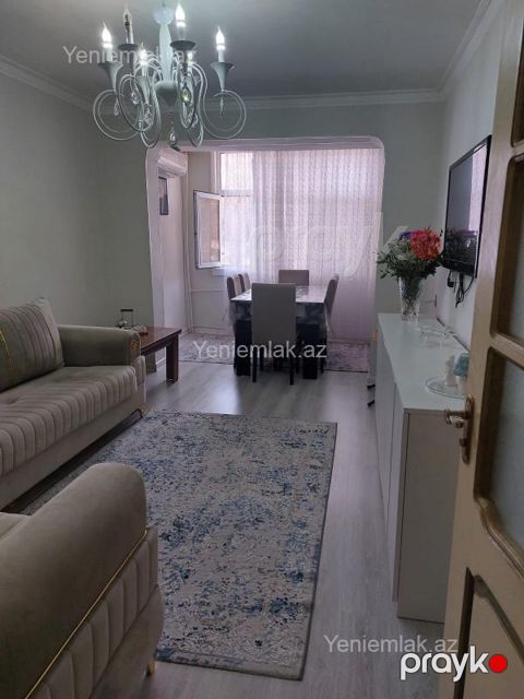 Satılır 2 otaqlı Bina evi menzil (Köhnə tikili), 47 m², 5-ci mikrorayon — Sumqayıt