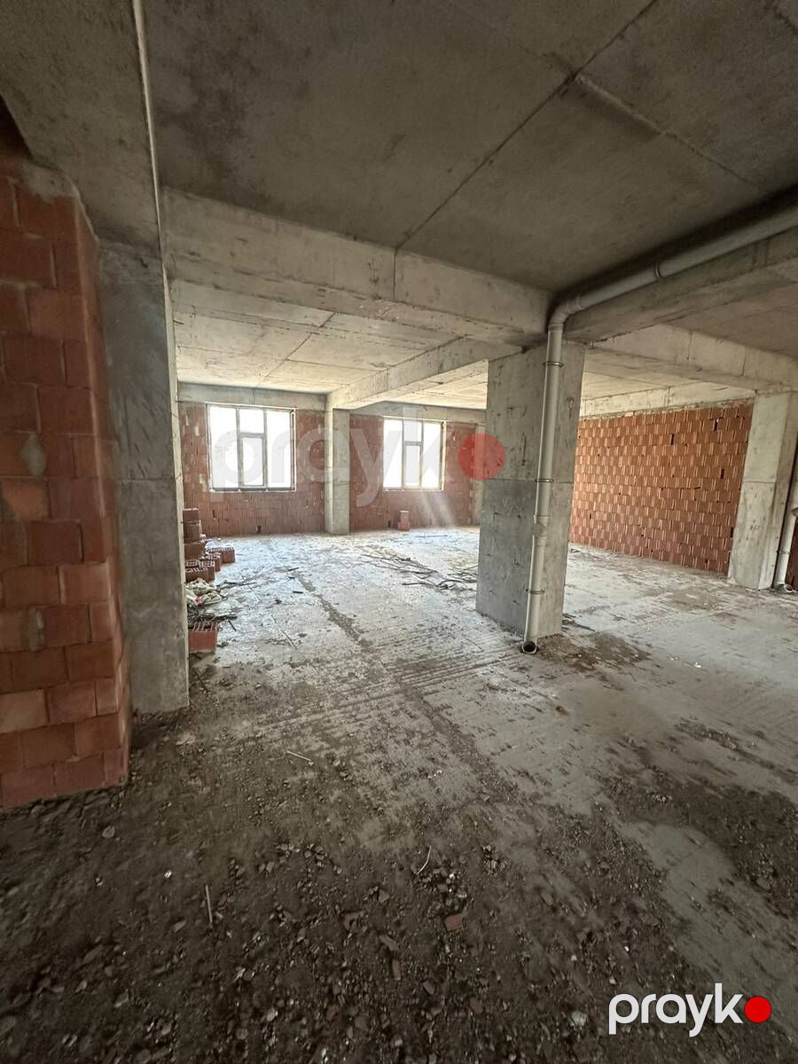 Satılır obyekt 718 m² — Əmlak, Bakı (5)