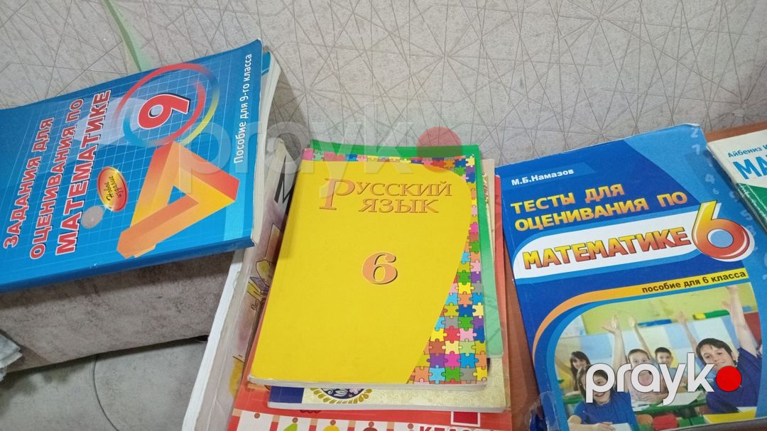Dərs vəsaitləri — Məktəb və təhsil malları, Bakı (4)