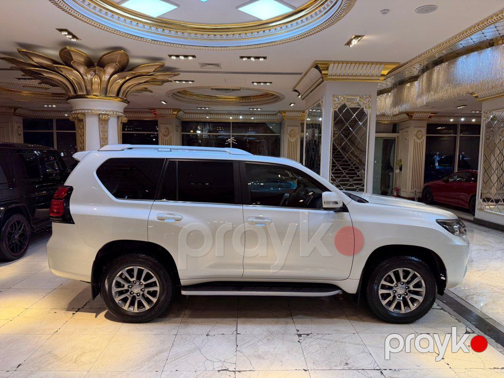 Toyota Land Cruiser Prado, 3.0 L, 2018 il, 146 000 km — Avtomobillər, Bakı (3)