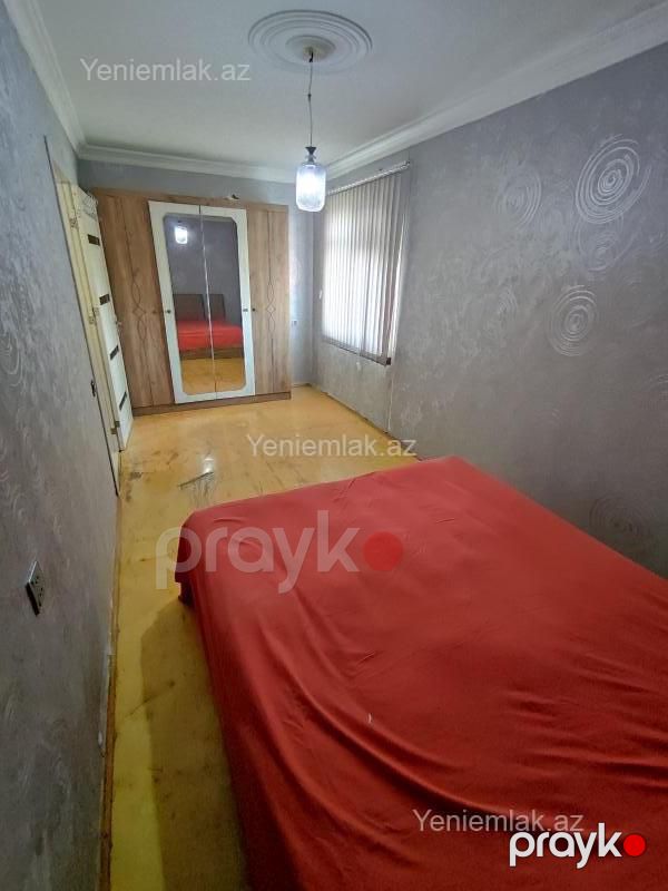Satılır 2 otaqlı Bina evi menzil (Köhnə tikili), 45 m², 4-cü mikrorayon — Mənzil, Sumqayıt (8)