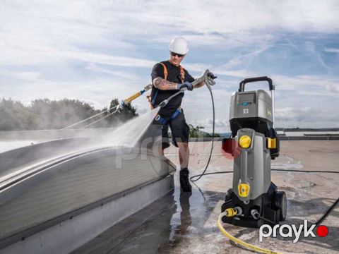 Təmizlik aparatı icarəsi Professional Napor Karcher — Bakı