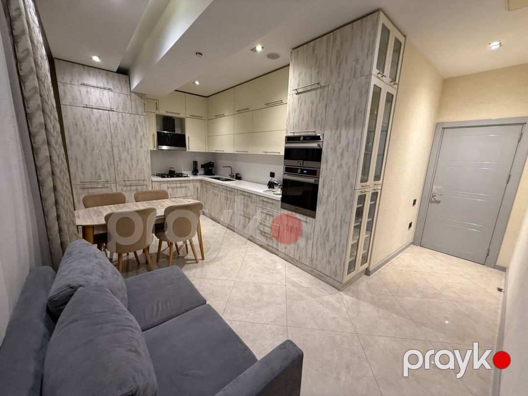 Satılır 4 otaqlı yeni tikili 160 m² — Mənzil, Bakı (9)