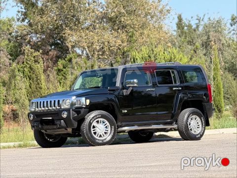 Hummer H3, qara rəng, 5 qapı SUV 3.2cdi dizel 4göz matoru qoyulub — Kürdəmir