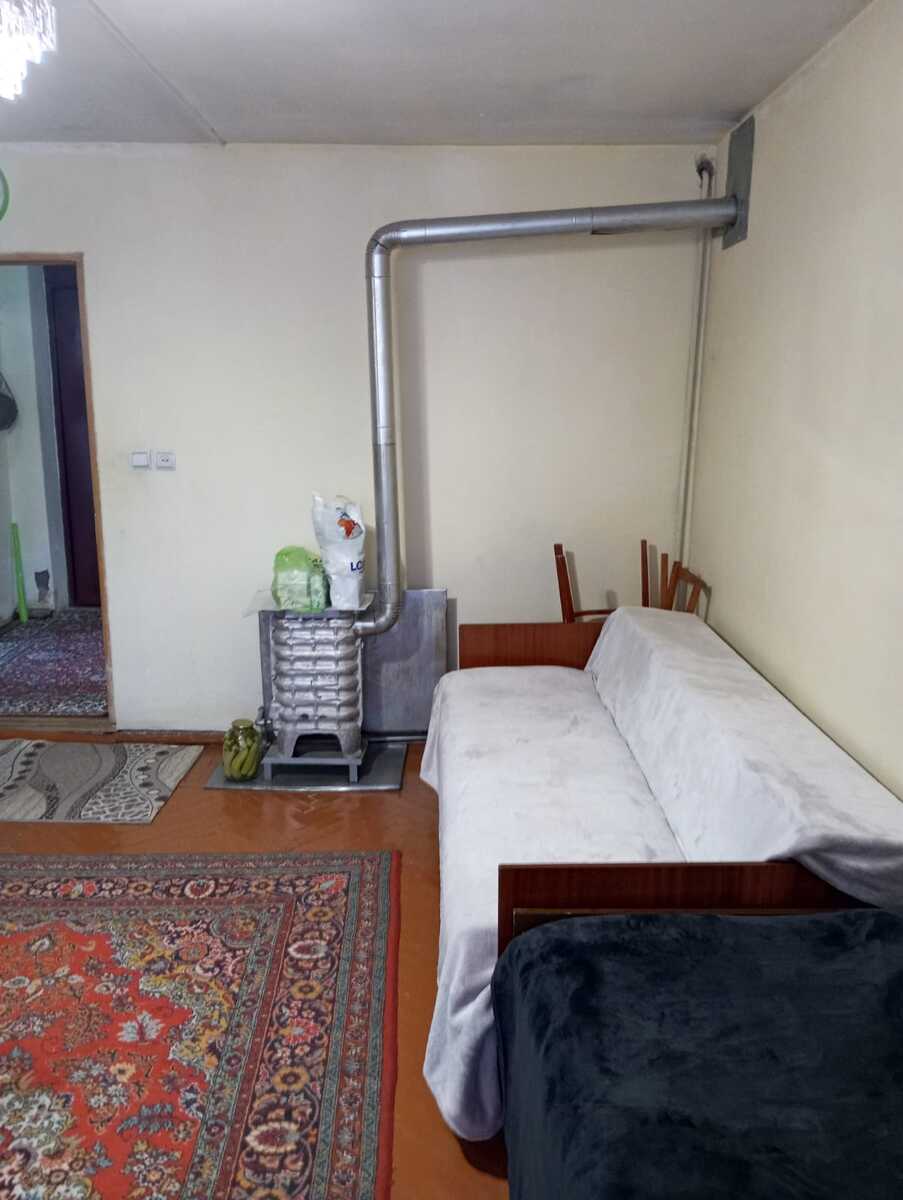 Satılır 1 otaqlı köhnə tikili 35 m² — Mənzil, Şəki (2)