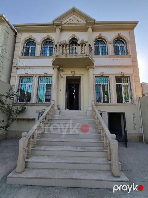 Satılır 6 otaqlı həyət evi/bağ evi 200 m² — Xırdalan